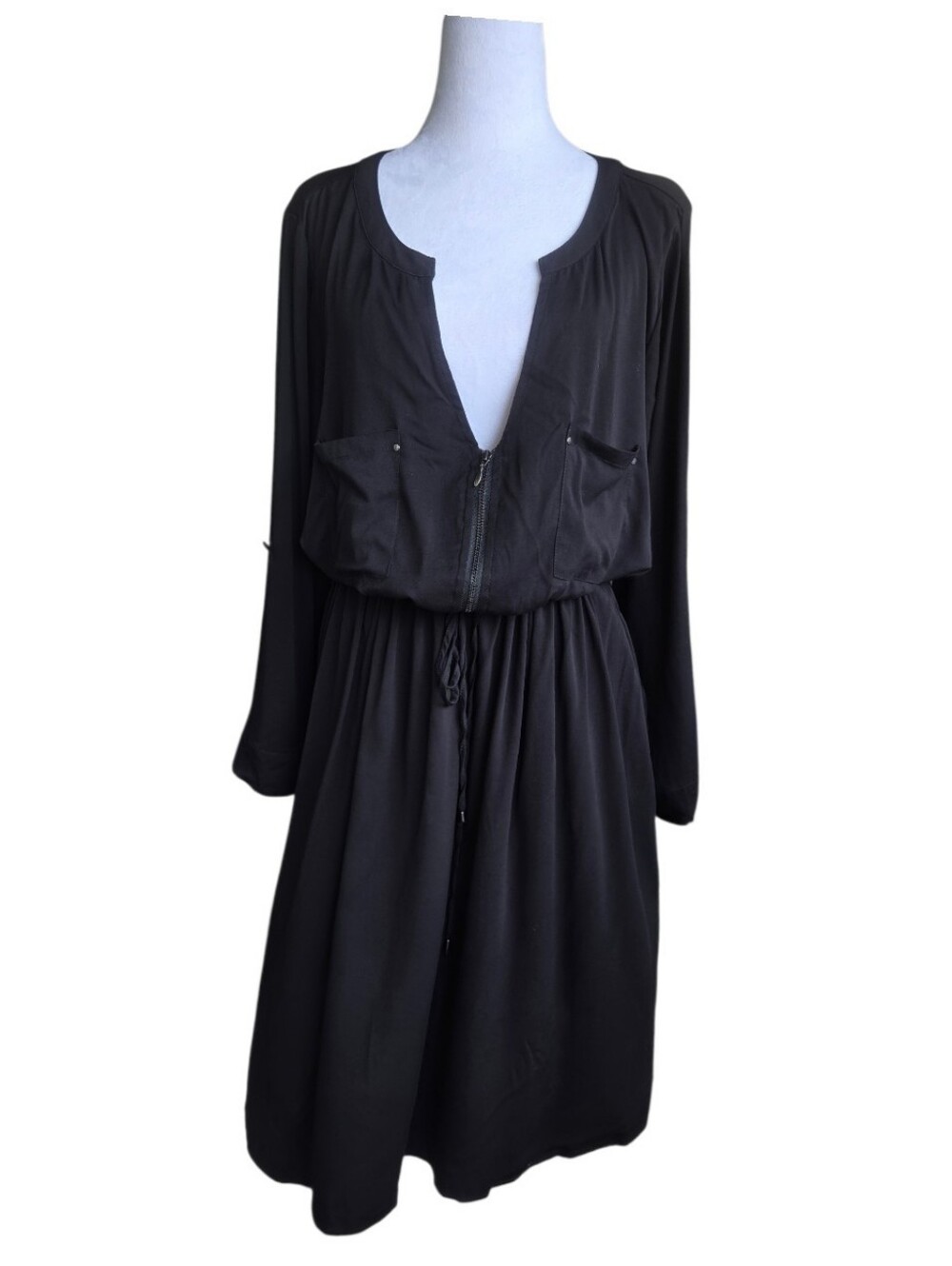 Torrid Women's Size 3 (3X) Black Knee Length Roll Tab Sleeve Dress